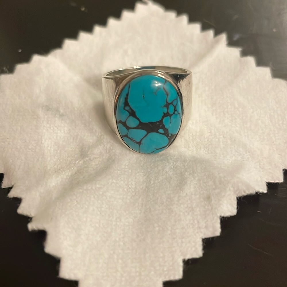 Turquoise Silver Ring - Size 6